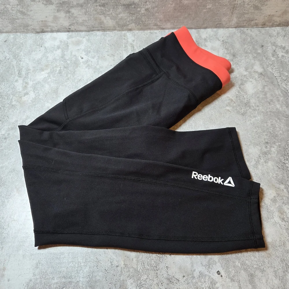 Reebok Leggings Women's Med Black High Rise Side Pockets Performance Activewear - Picture 1 of 16